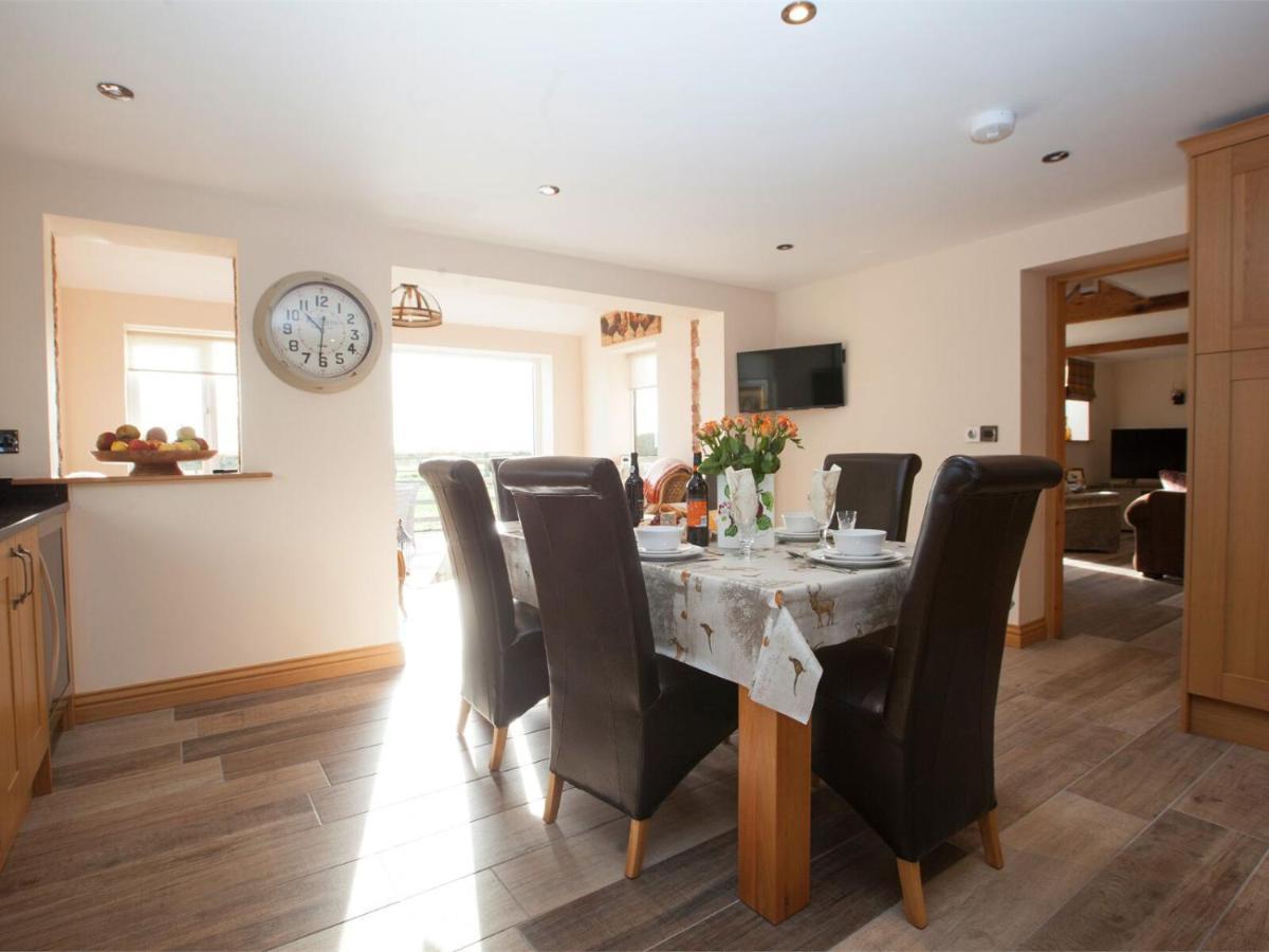 Holiday home Deerholme